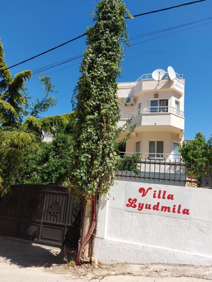 Villa Lyudmila Utjeha Exteriör bild